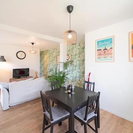 La Capeyronnaise - Maison Cosy - Jardin * Merignac (Gironde)